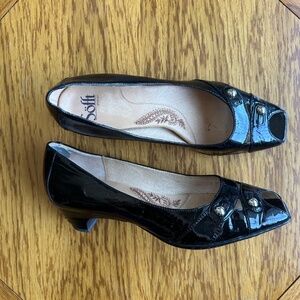 *SOFFT* Black x Beige Peep Toe Low Heels Size 10